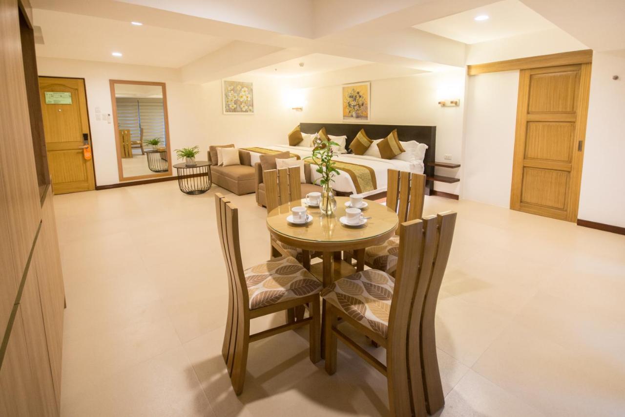 Commander Suites De Boracay Manoc-Manoc Kültér fotó